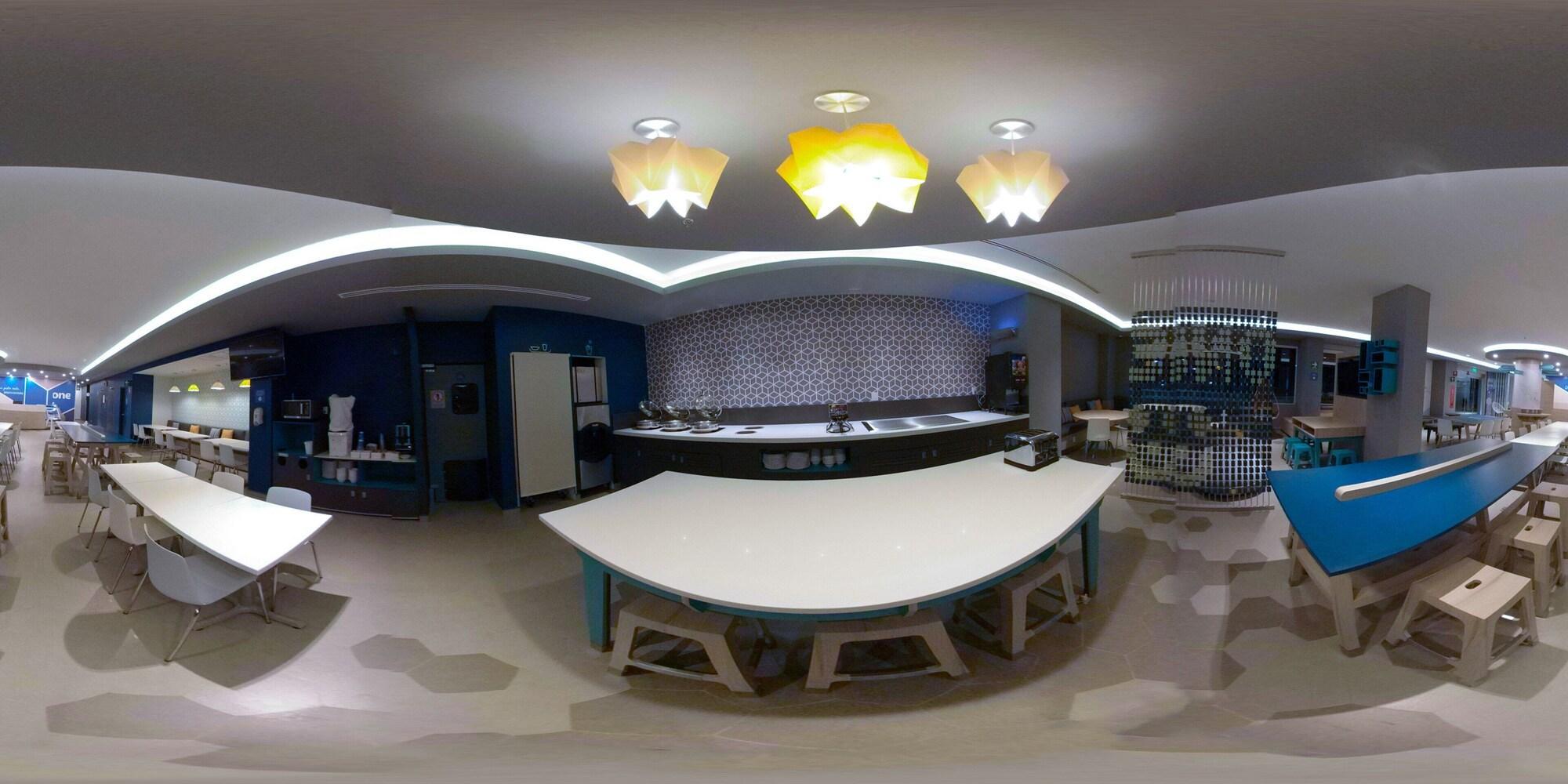 Bar/Salón One Tapachula