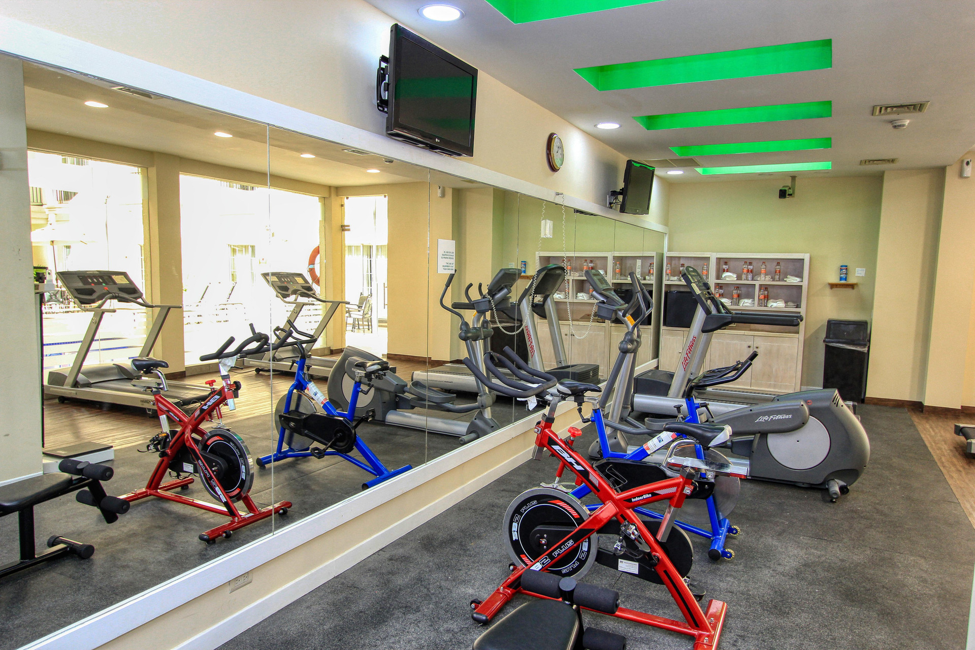 Gimnasio Holiday Inn Leon by IHG