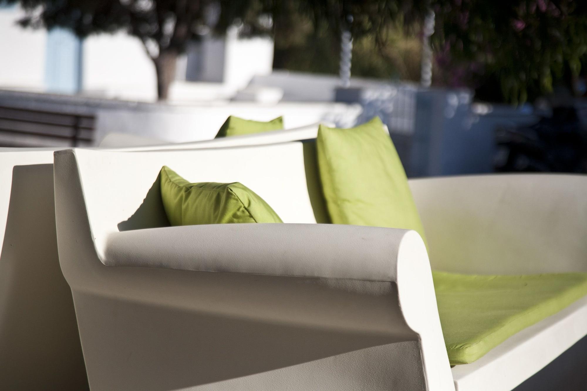 Vista Lobby Smaragdi Hotel