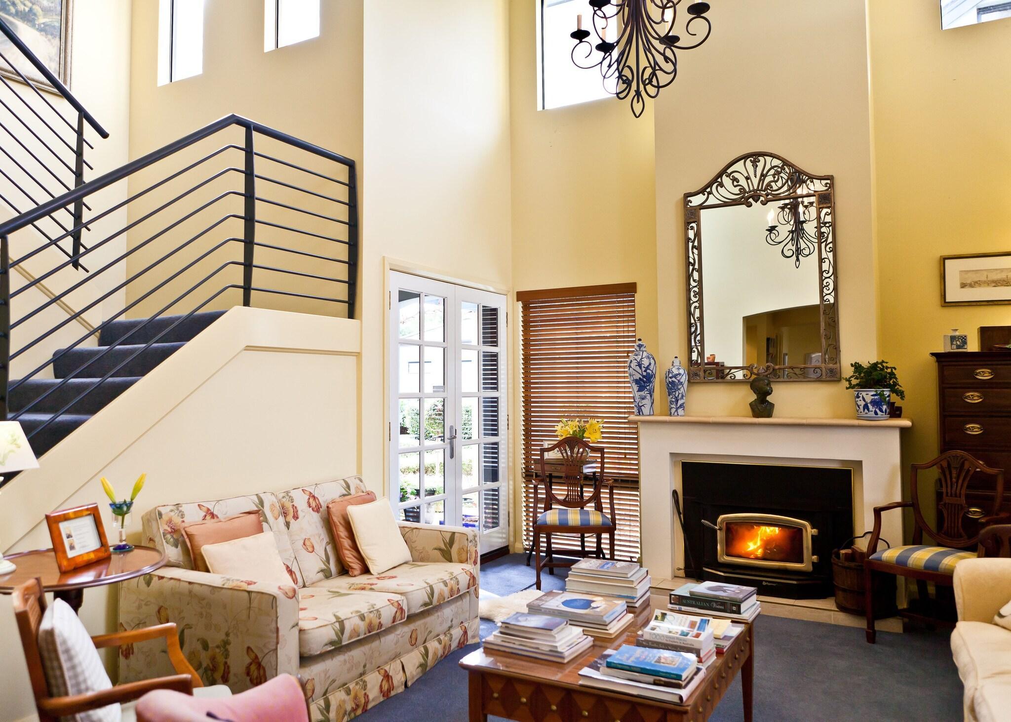 Vista Lobby The Beach House at Bayside