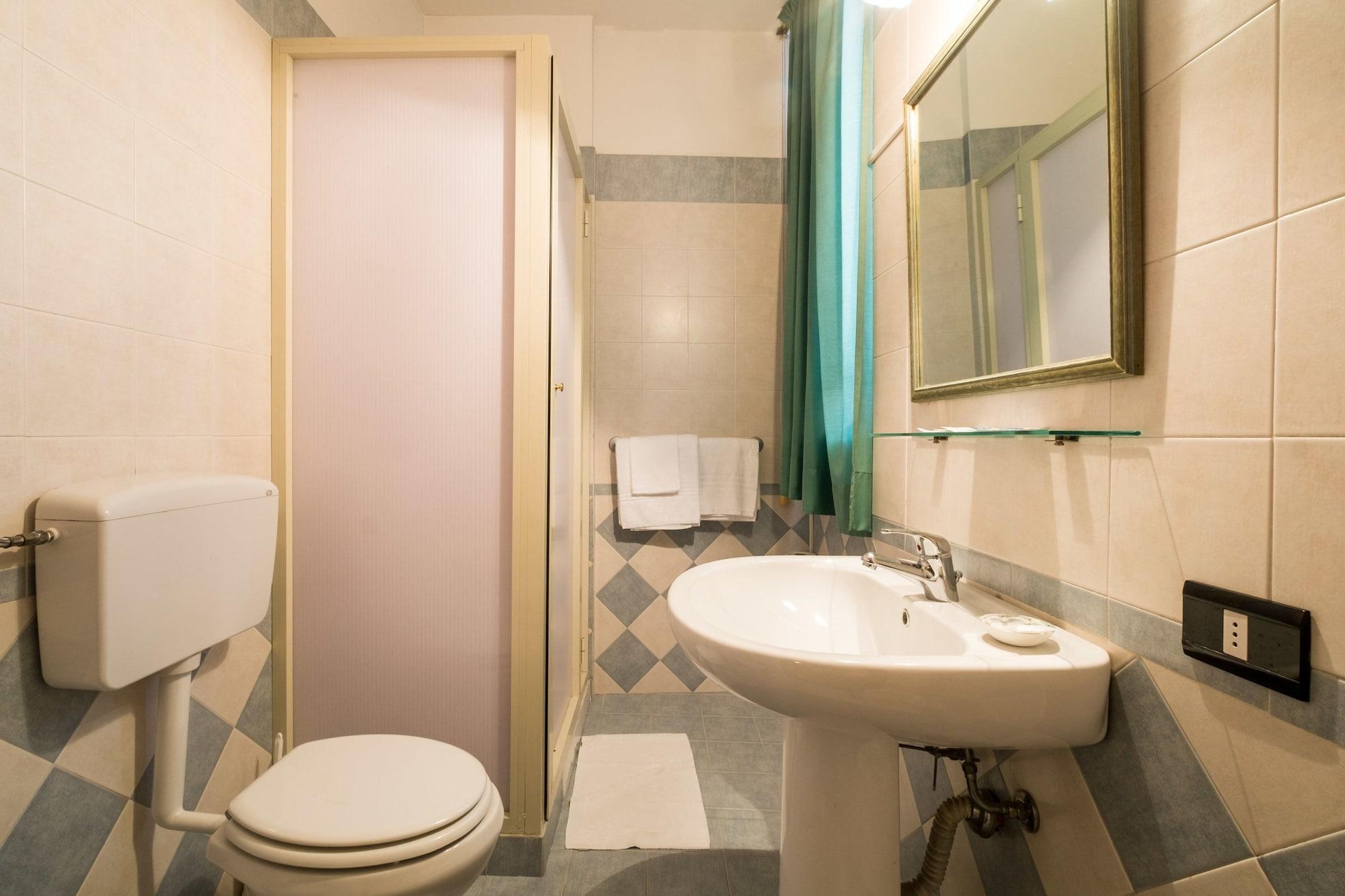 Equipamiento de Habitación Italia