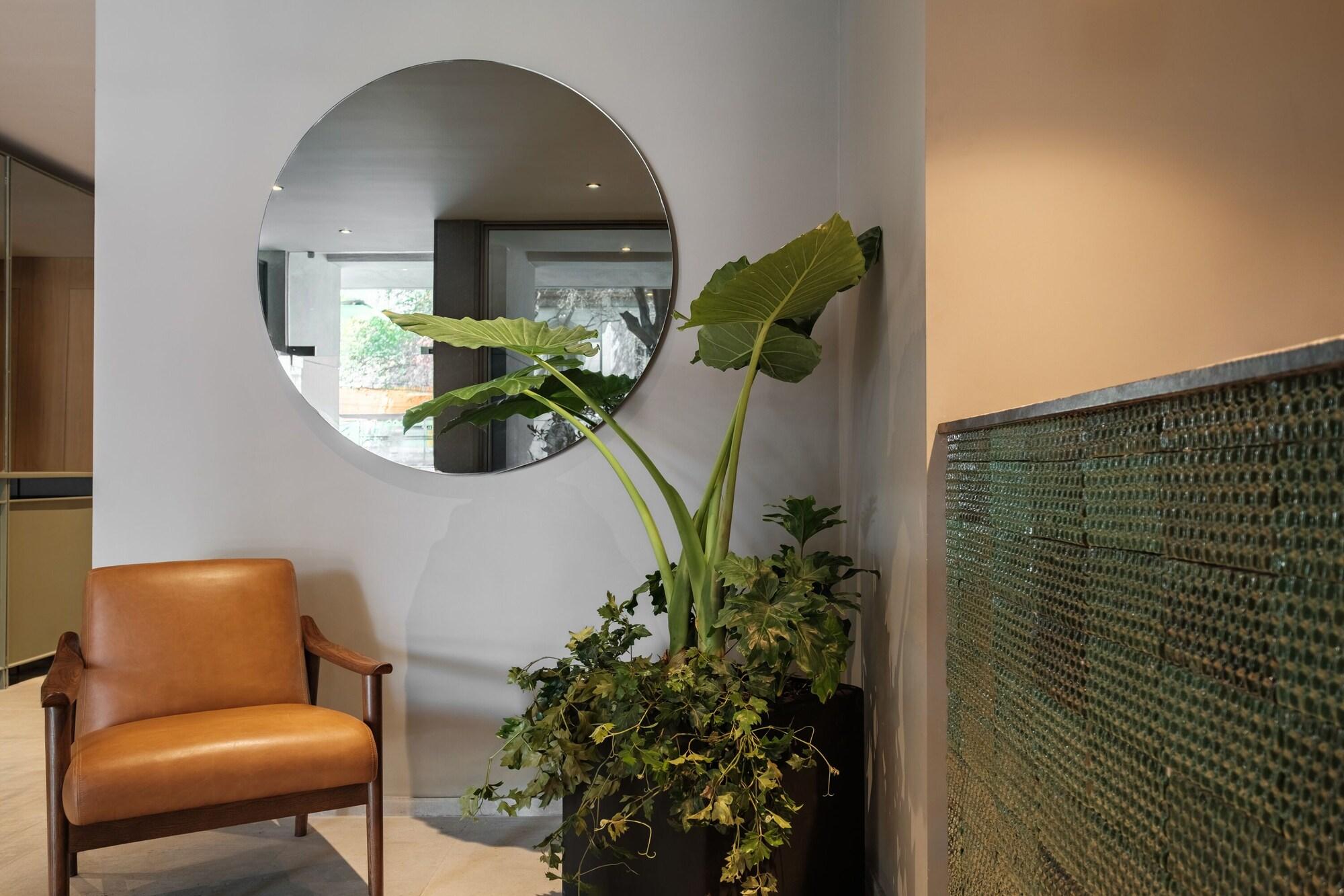 Vista Lobby Casa Cibeles by Lumina