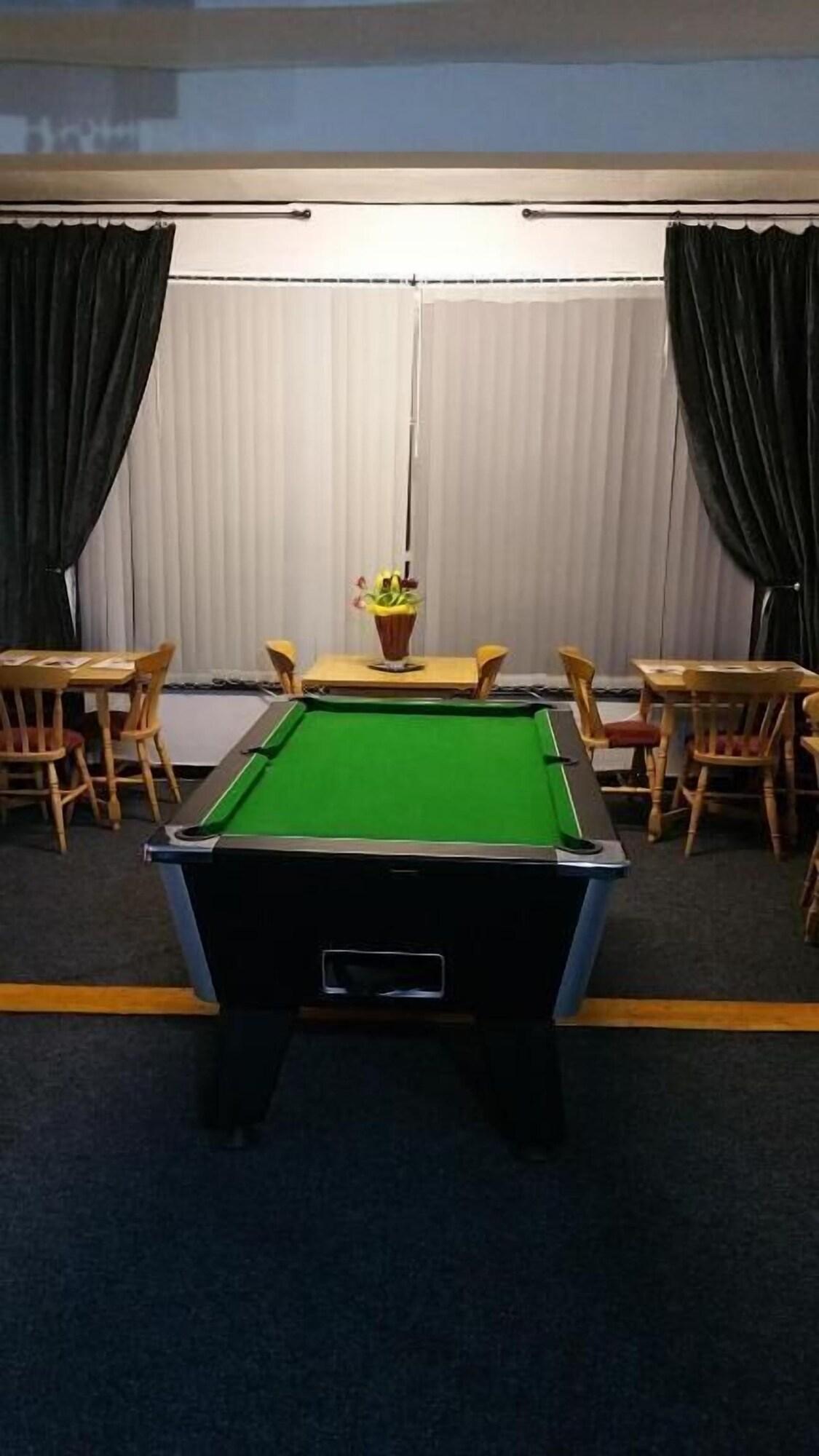 Instalaciones Recreativas Crompton House