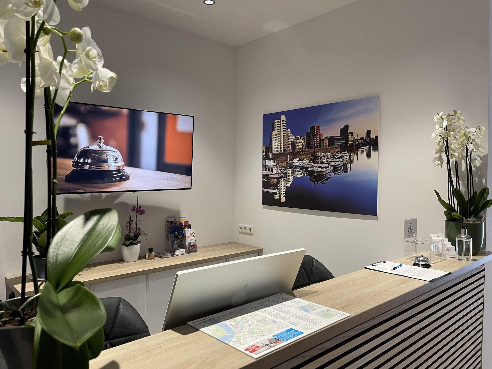 Vista Lobby Hotel Palm Premium