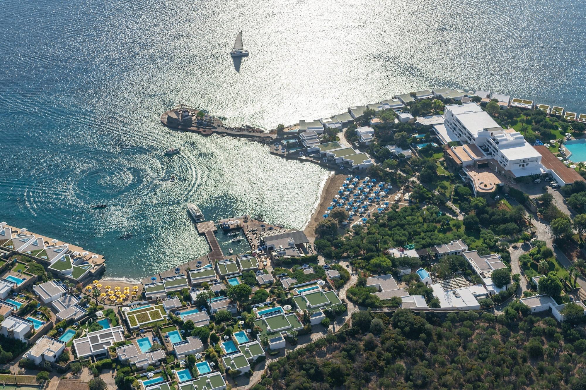Vista Exterior Elounda Beach Hotel & Villas, a Member of the Leading Hotels of the World