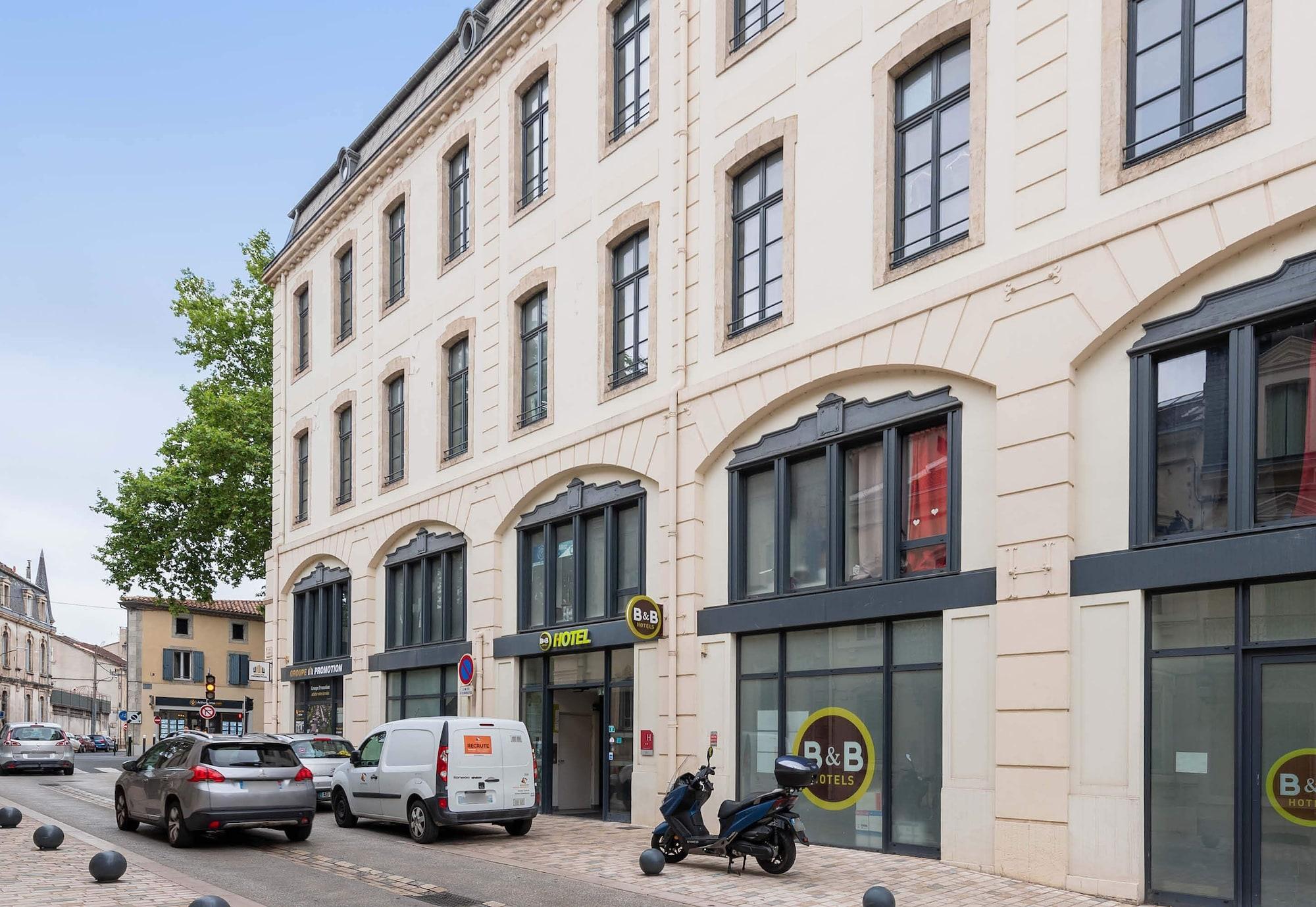 Vista Exterior B&B HOTEL Castres Centre Gambetta