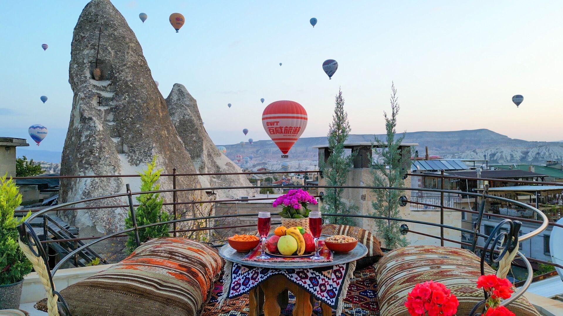 Varios Safran Cave Hotel