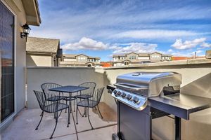 Alquiler Vacacional - Utah Home w/ Pool Access: Near St George & Zion!