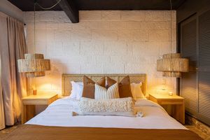 Alquiler Vacacional - Rooftop Hot Tub 3 levels 5br in Villa