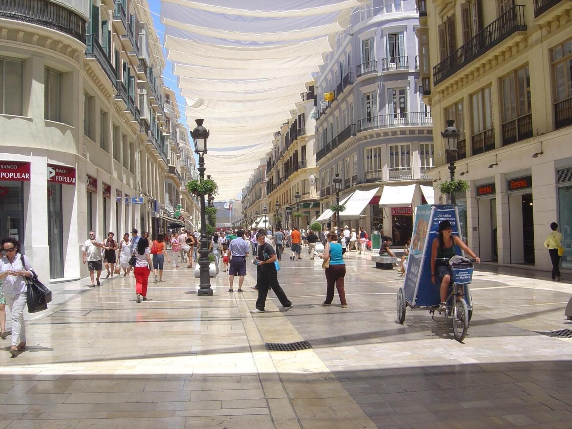 Vista Exterior Hostal Larios