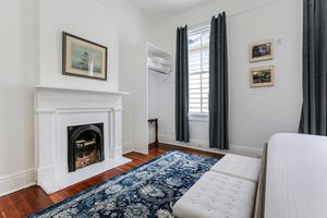Alquiler Vacacional - Uptown Spacious 4BD w Historic Charm