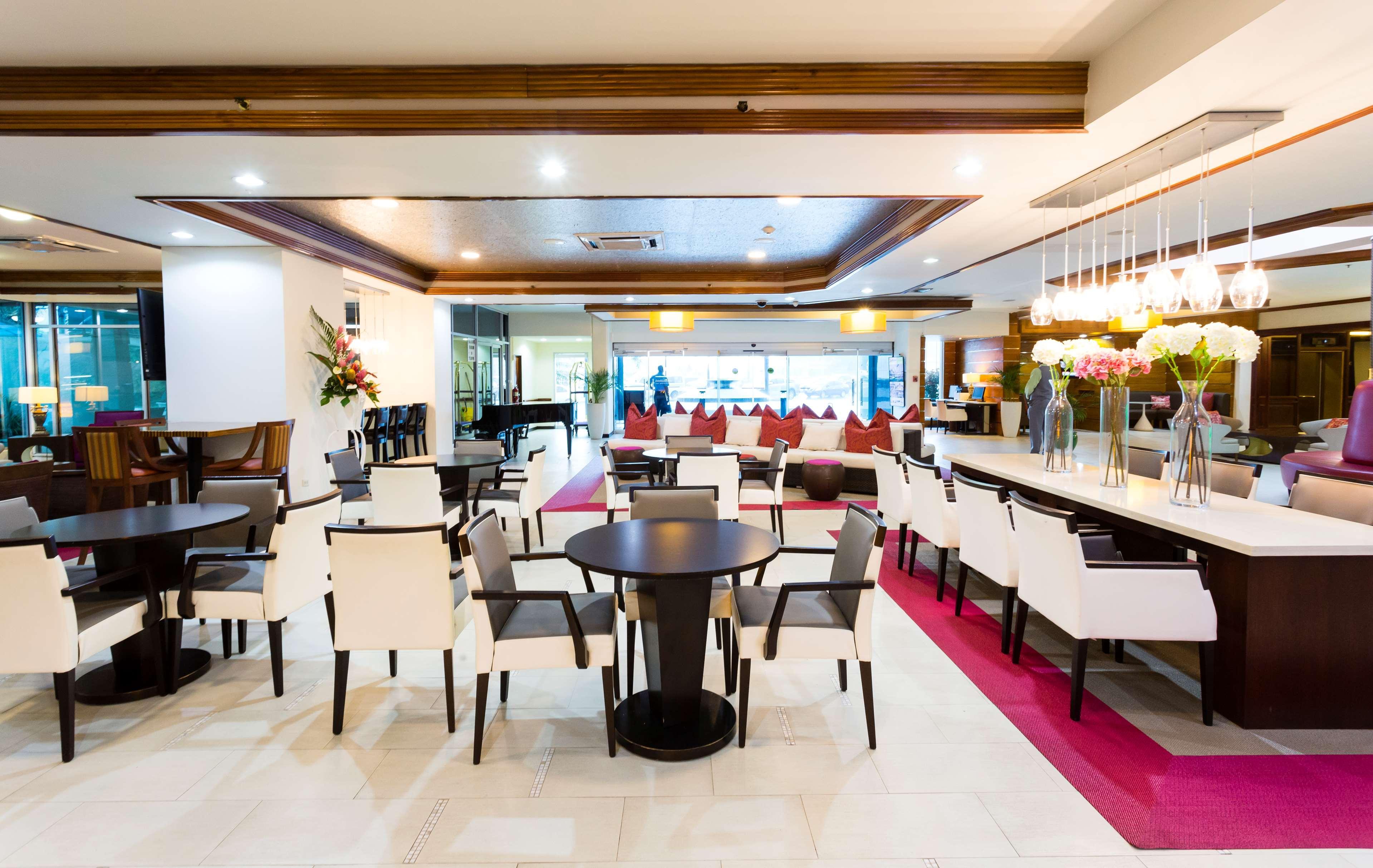 Bar/Salón Radisson Hotel Trinidad