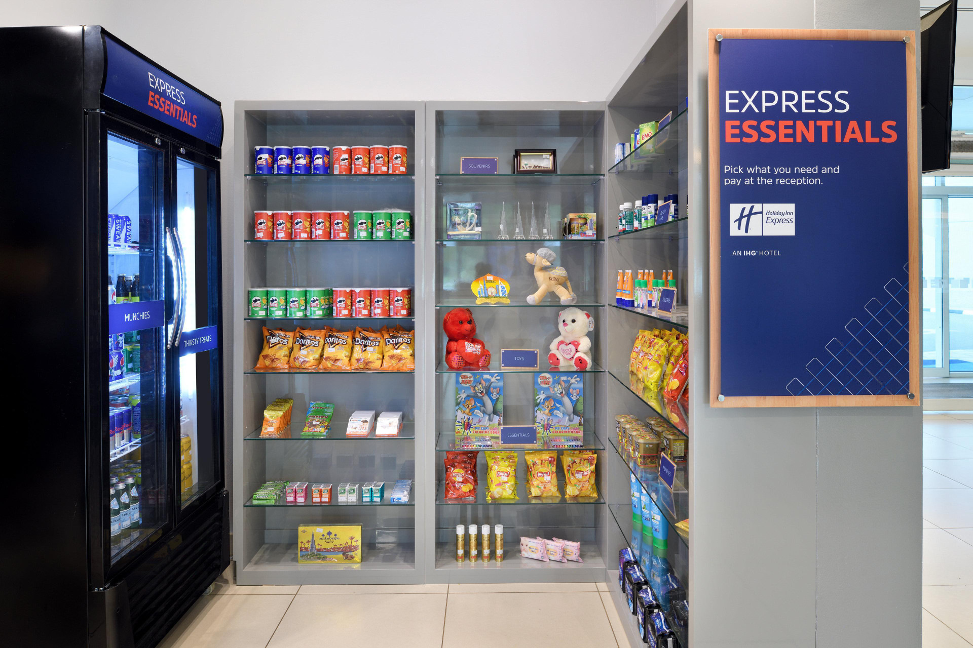 Vista Exterior Holiday Inn Express Dubai, Internet City by IHG