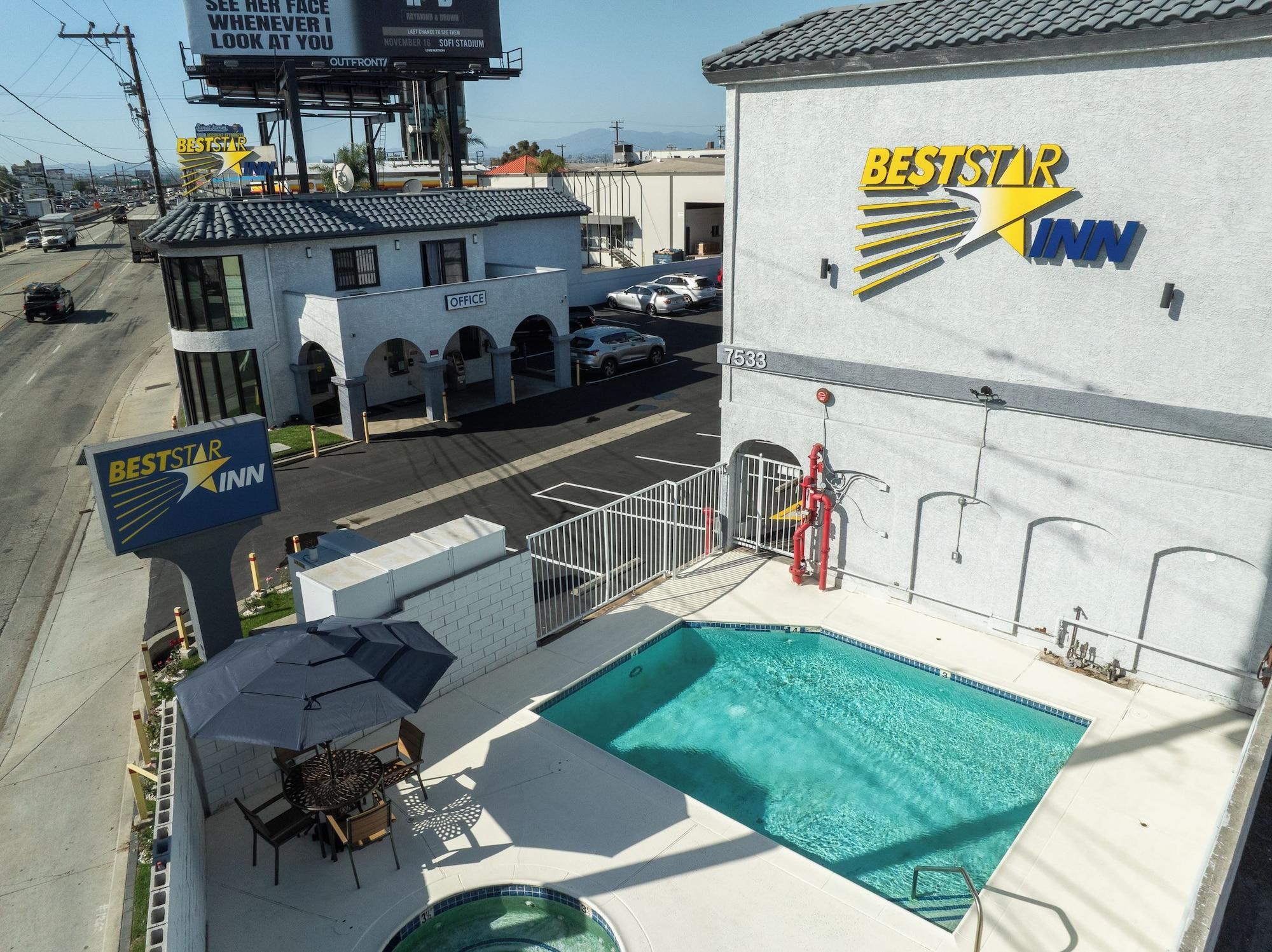 Vista Piscina Best Star Inn - LA Commerce Casino, Citadel & I-5