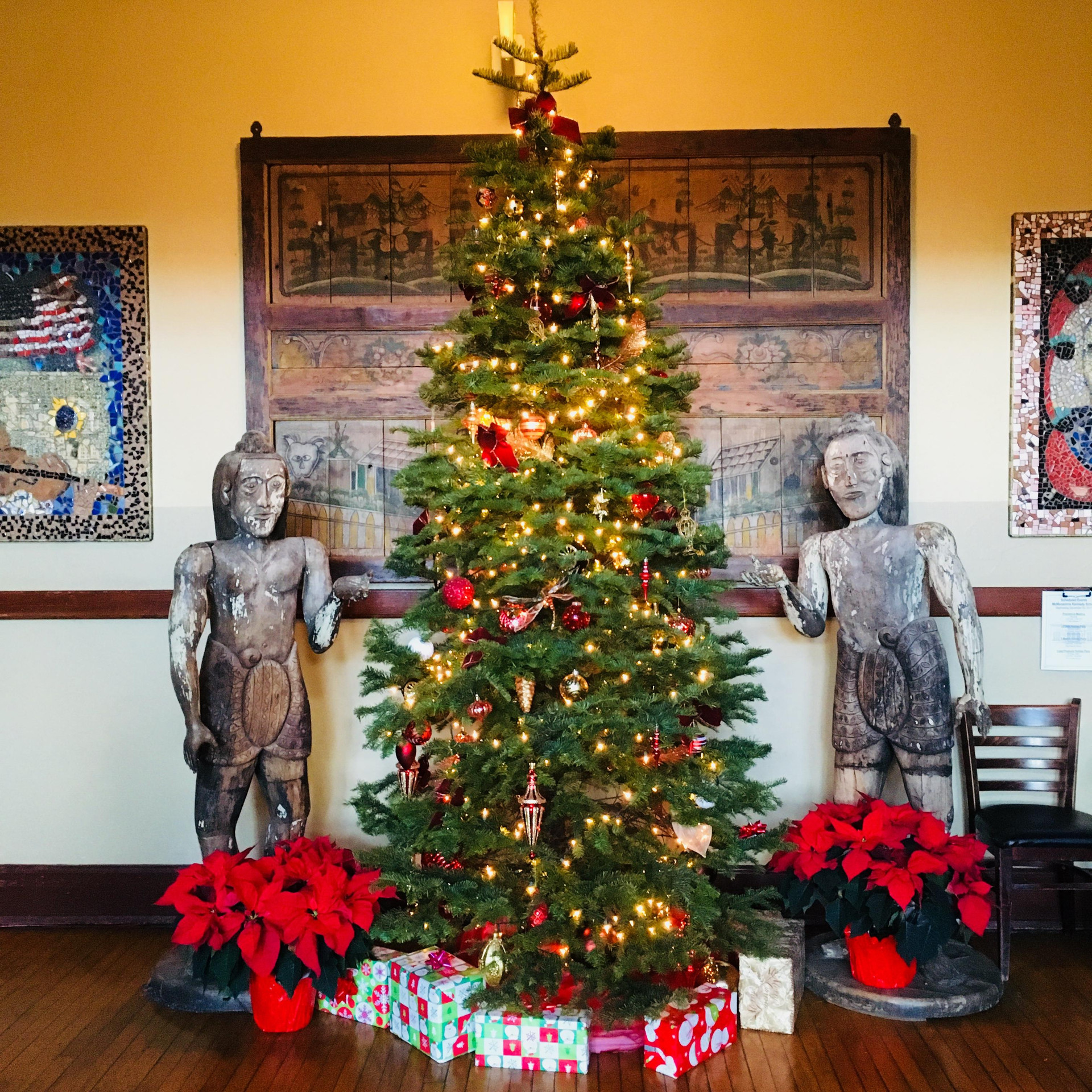 Vista Lobby McMenamins Kennedy School