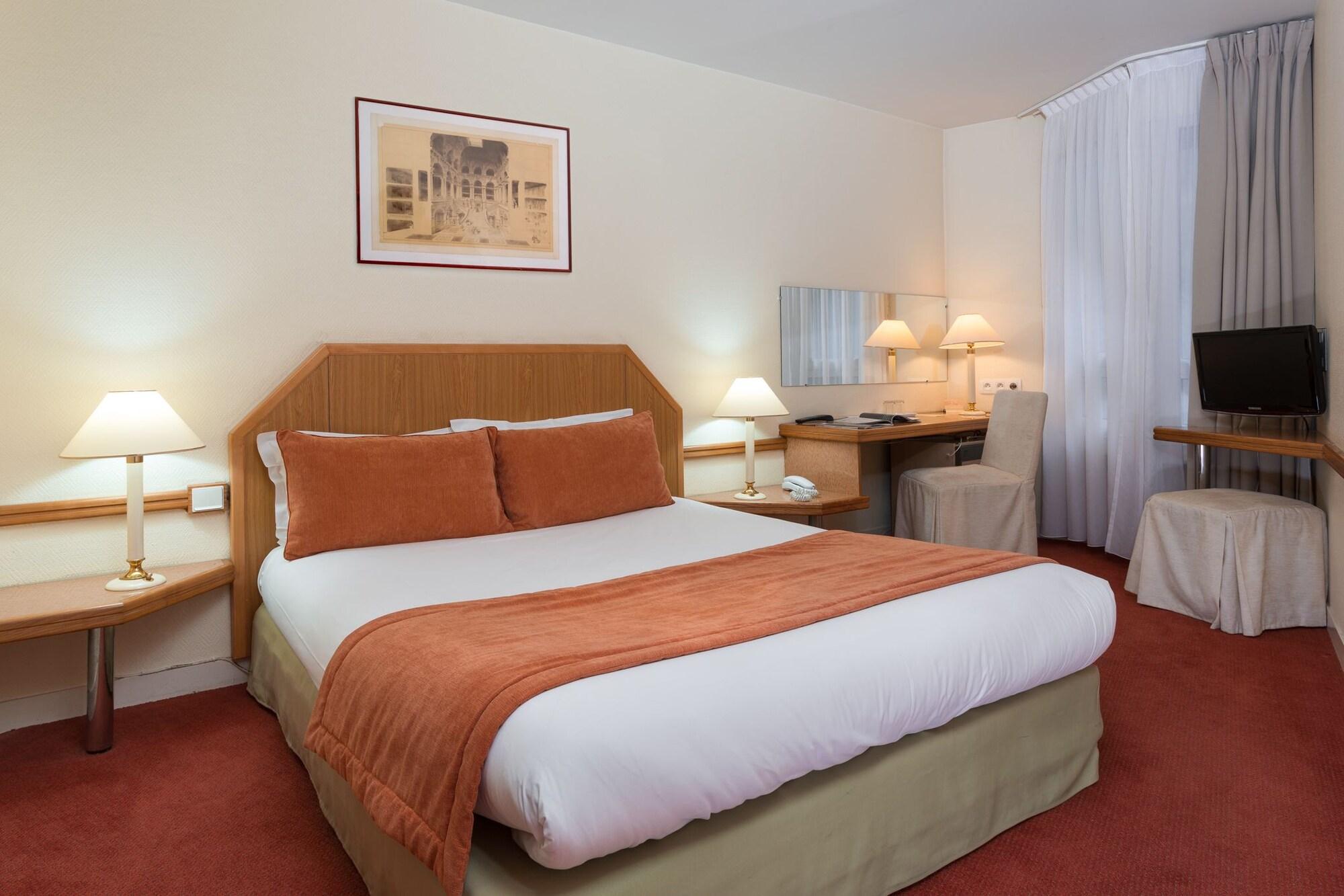 Varios Hotel Fertel Etoile