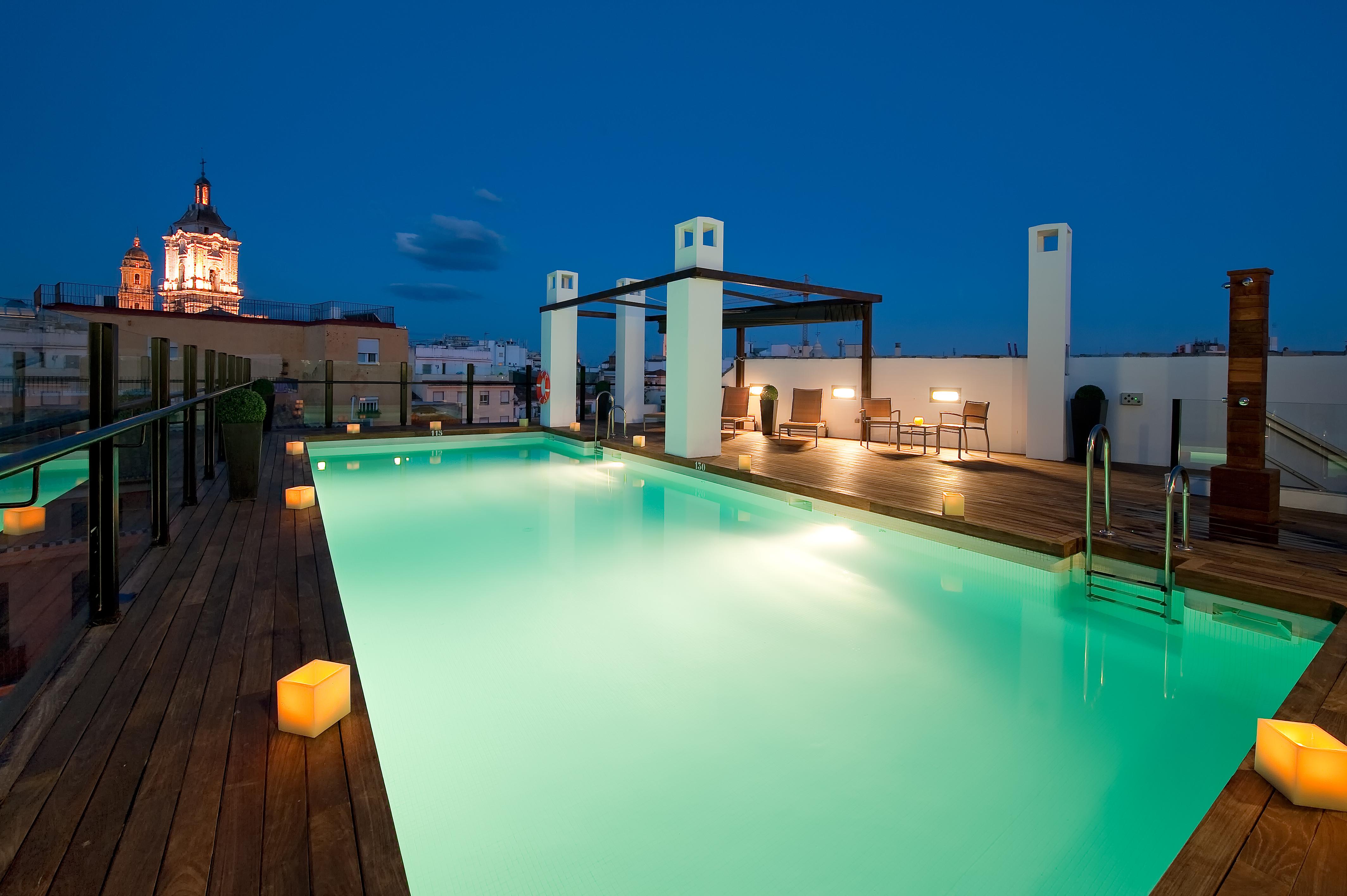 Vista Piscina Hotel Vincci Seleccion Posada del Patio