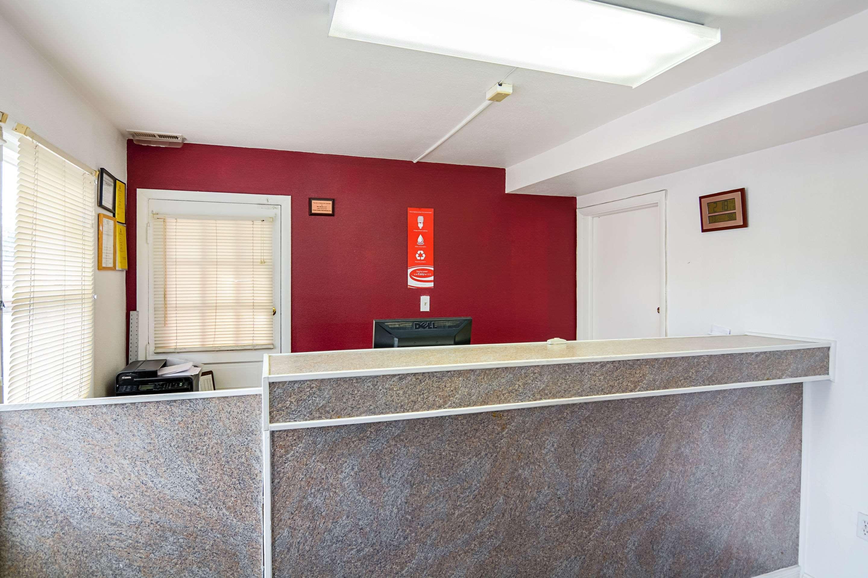 Vista Lobby Econo Lodge Woodstock - Shenandoah Valley I-81
