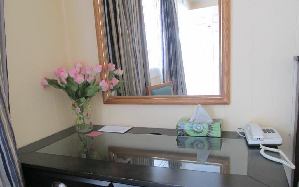 Set de Habitación Motel Jann