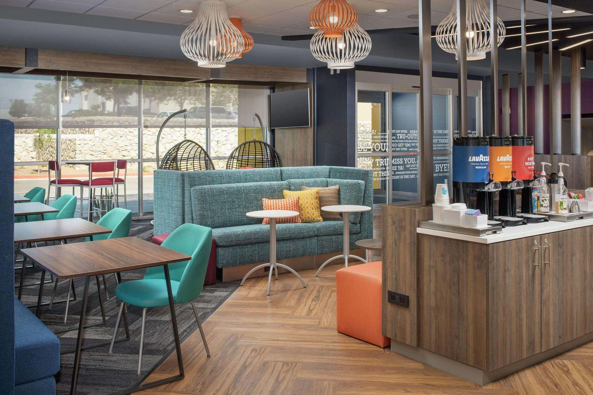 Vista Lobby Tru By Hilton El Paso East Loop 375