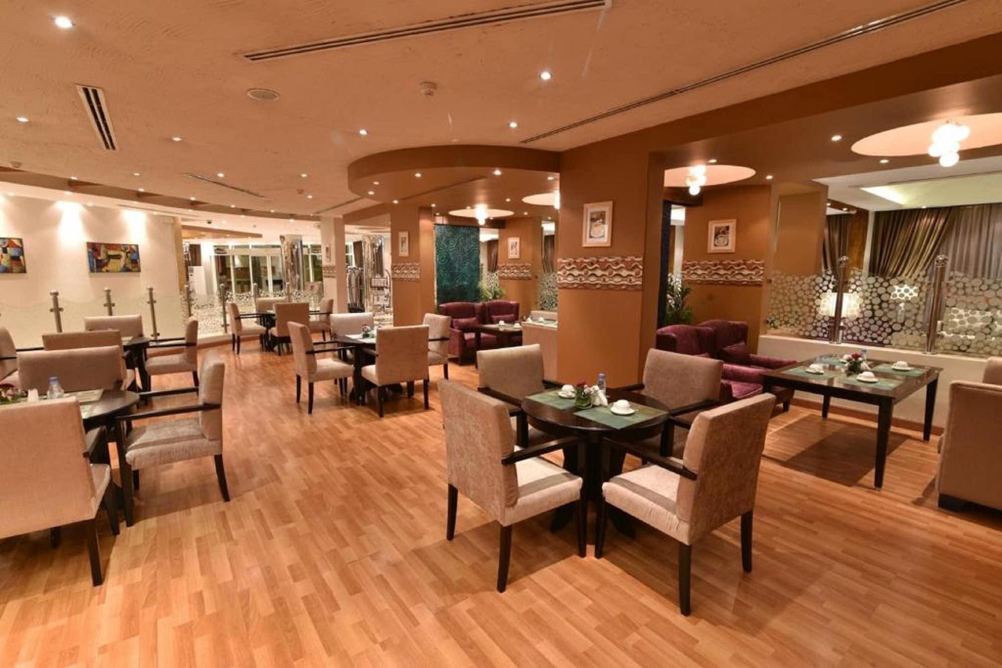 Vista Lobby Boudl Al Maidan