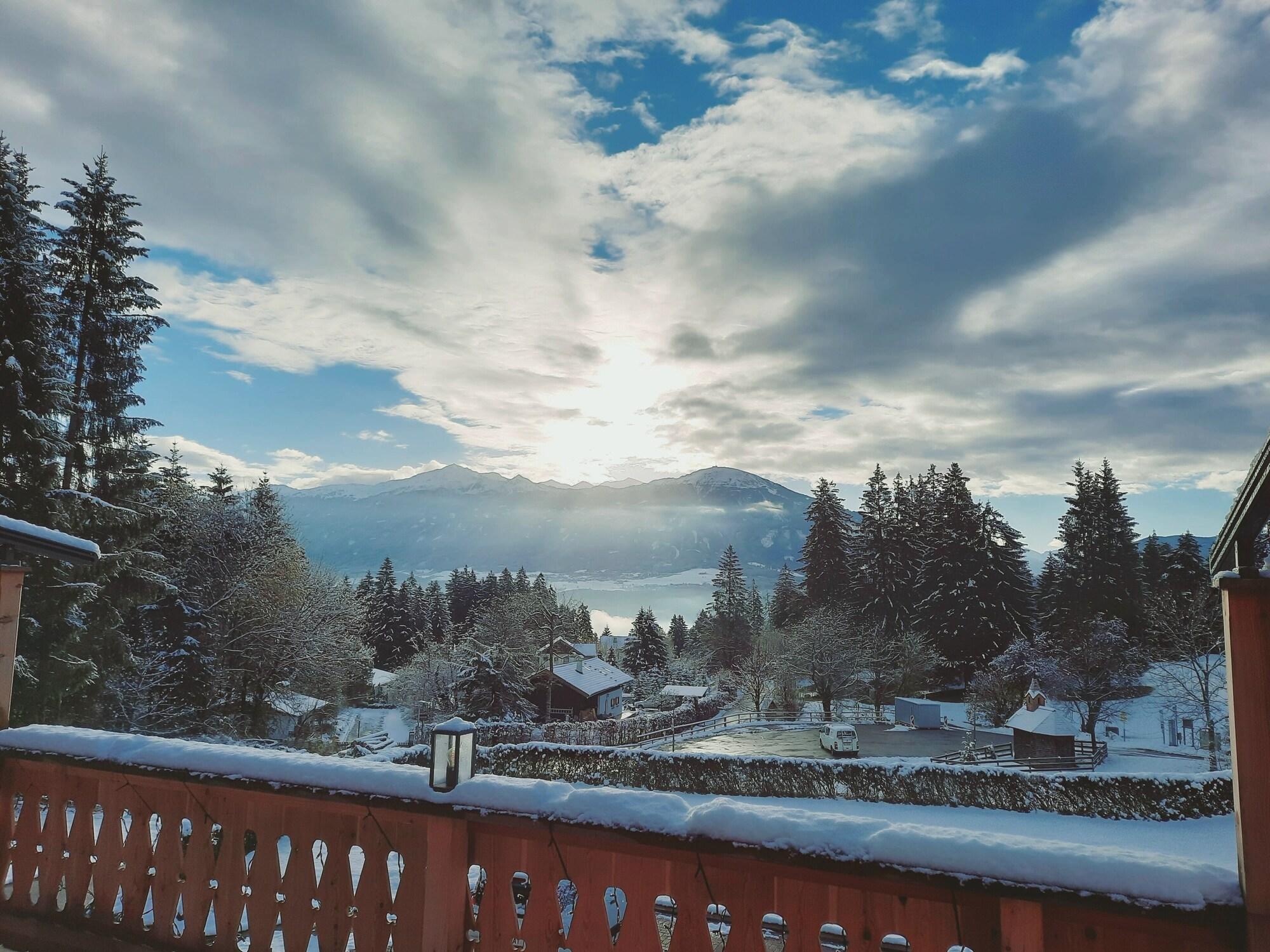 Varios Sweet Cherry Boutique & Guesthouse Tyrol