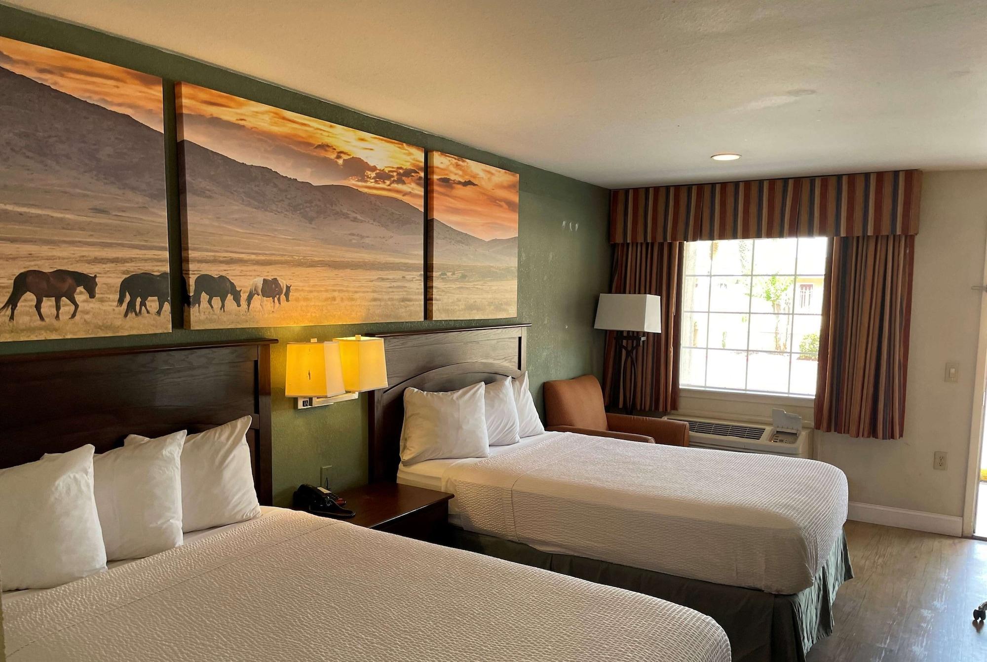 Habitación Days Inn by Wyndham Nacogdoches/SFA University/Downtown