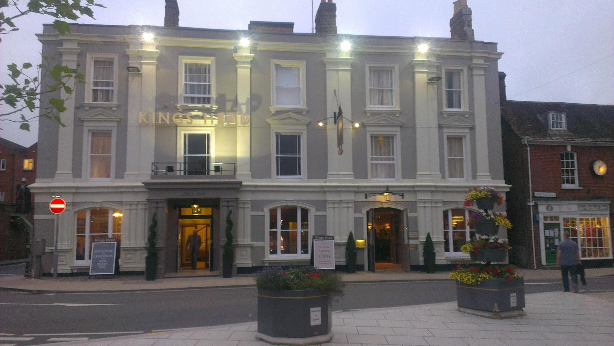 Vista Exterior King's Head Hotel by Greene King Inns