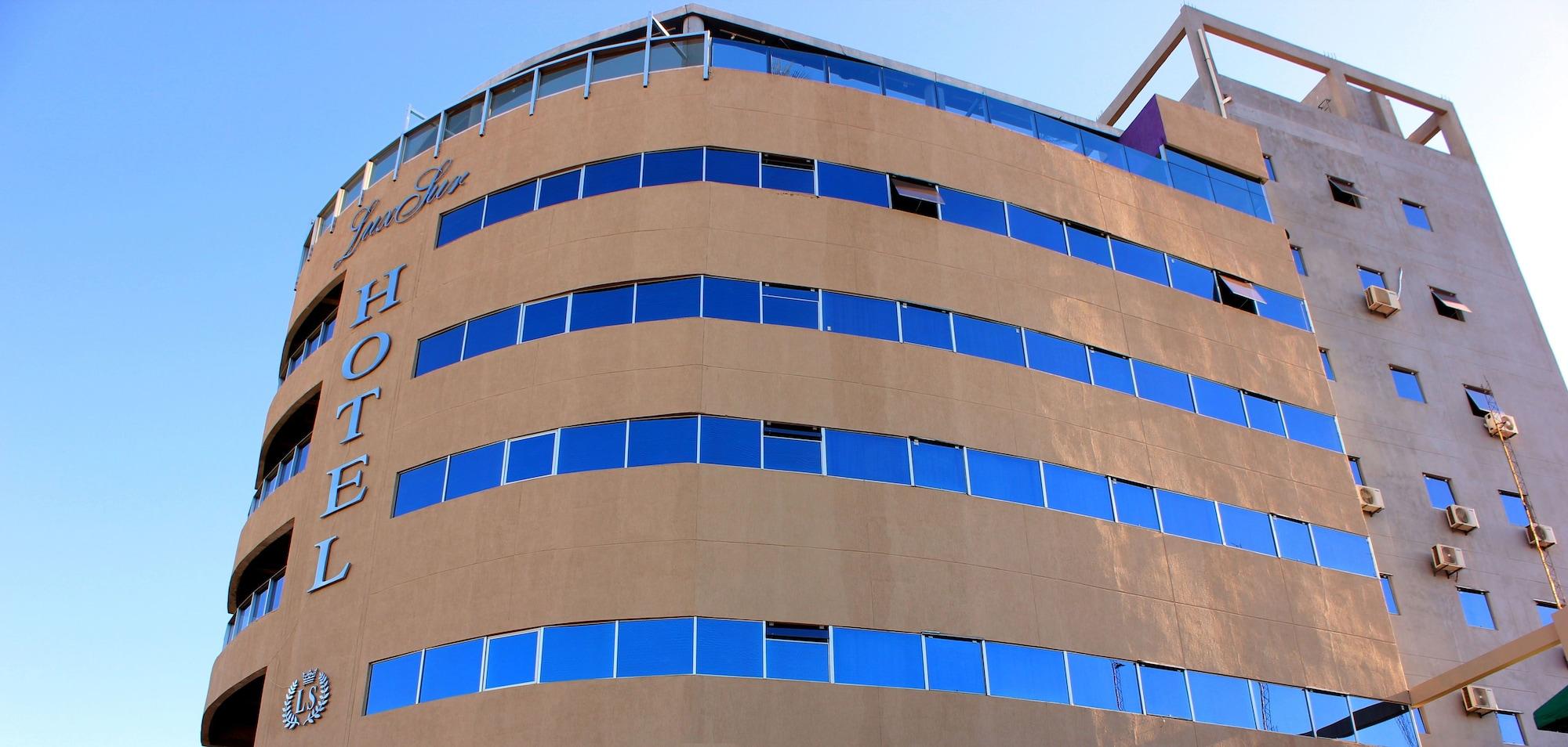 Vista Exterior Hotel Luxsur