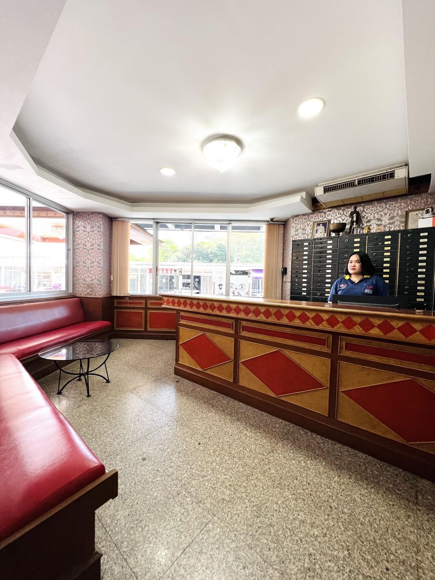 Vista Lobby PN Mansion