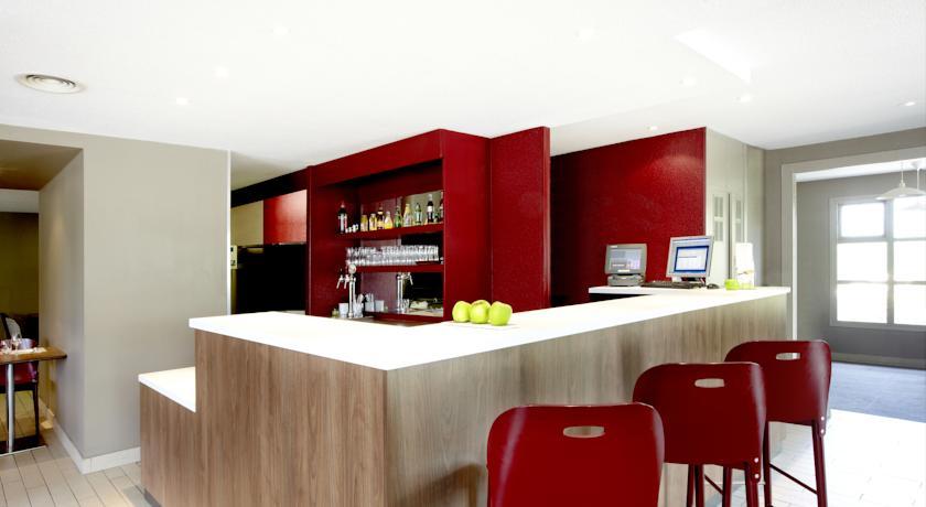 Vista Lobby Campanile Bourges Nord - Saint Doulchard