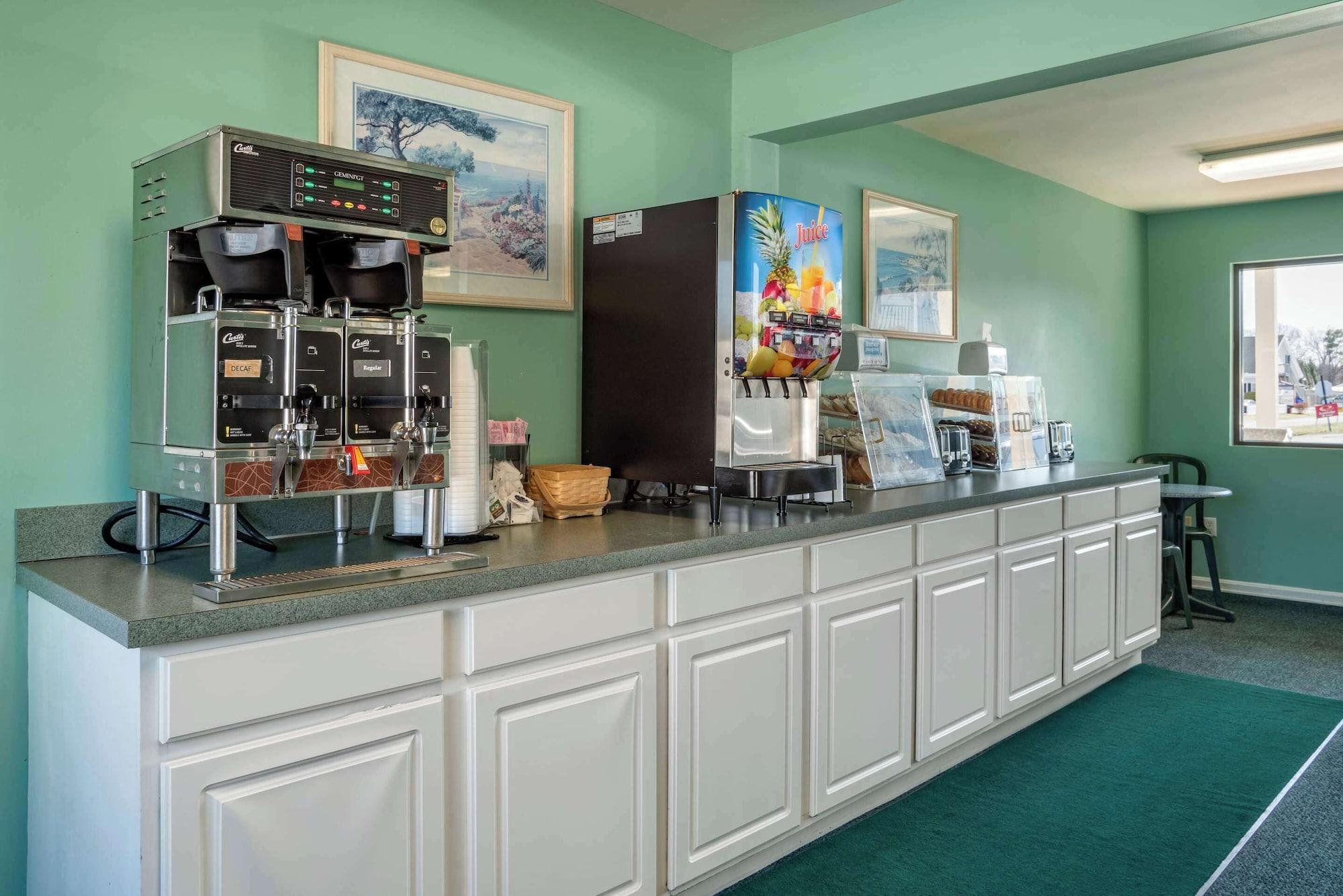 Restaurant Rodeway Inn And Suites
