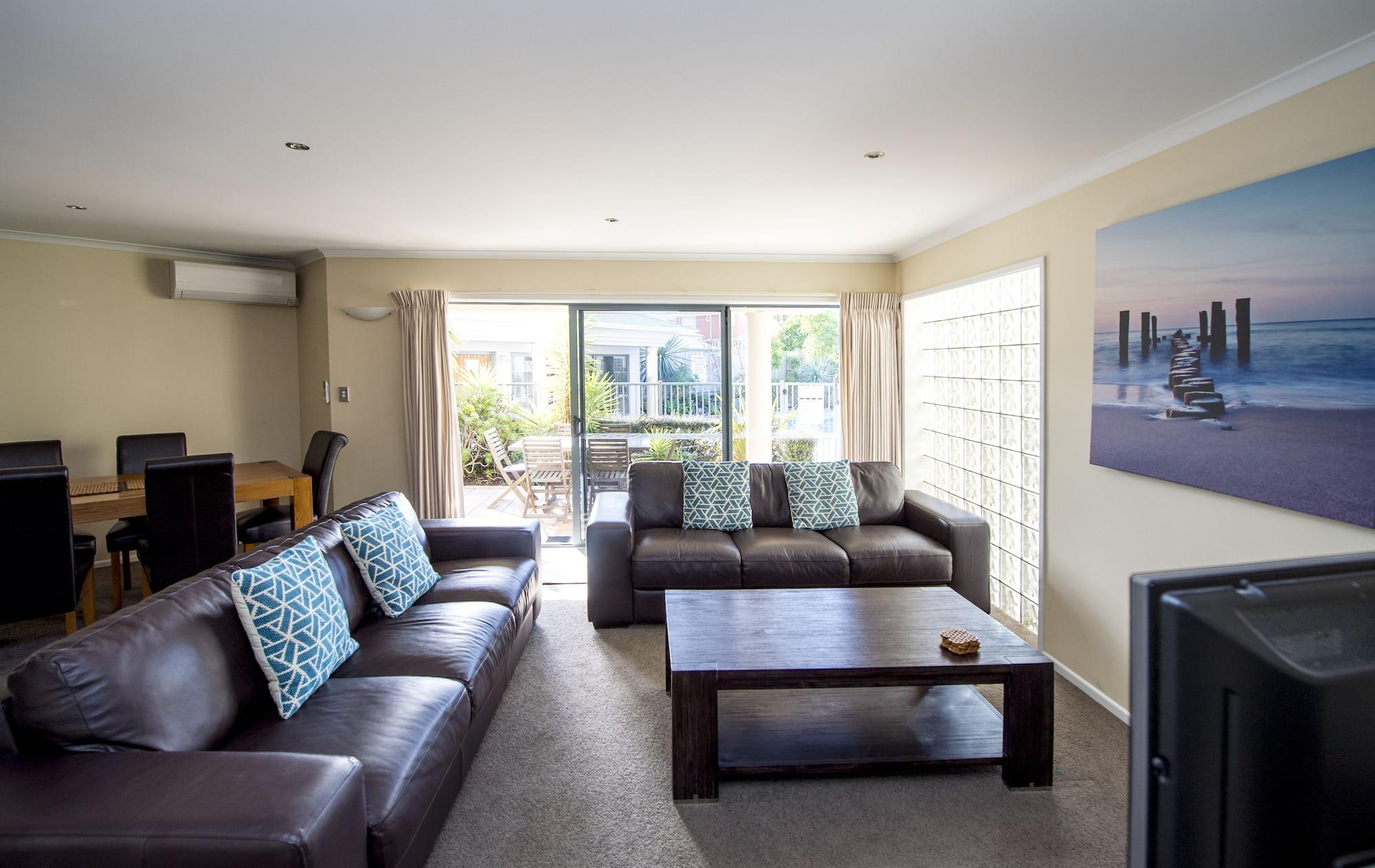 Comodidades del Alojamiento The Reef Beachfront Apartments