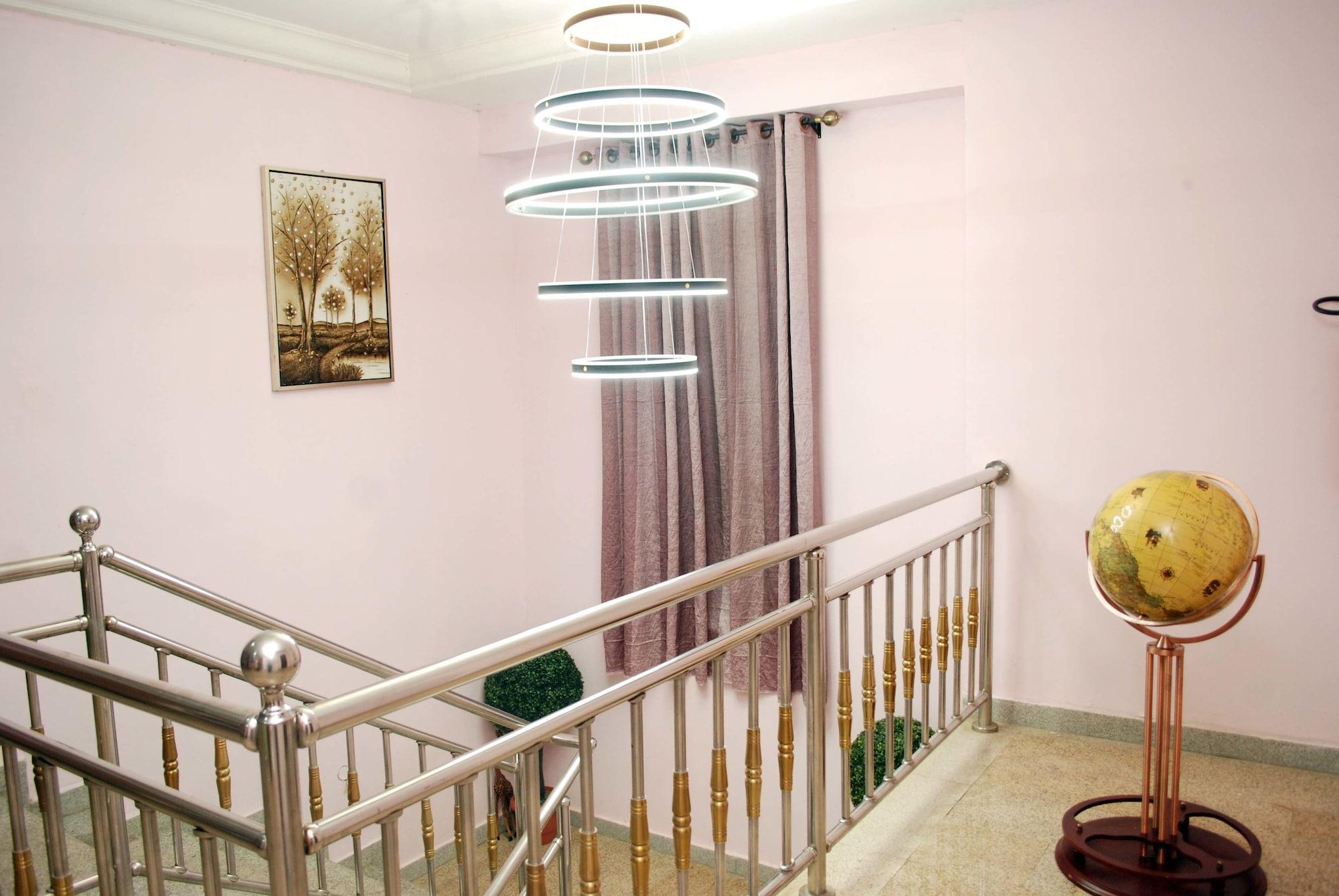 Varios mmmHouse Abuja