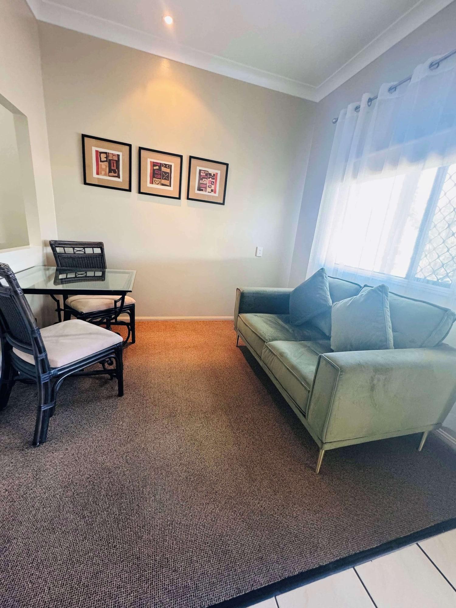 Vista Lobby Best Western Bungil Creek Motel