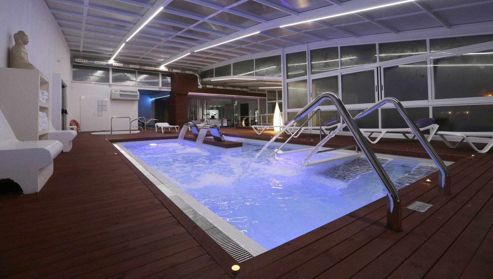Vista Piscina Hotel Spa Congreso