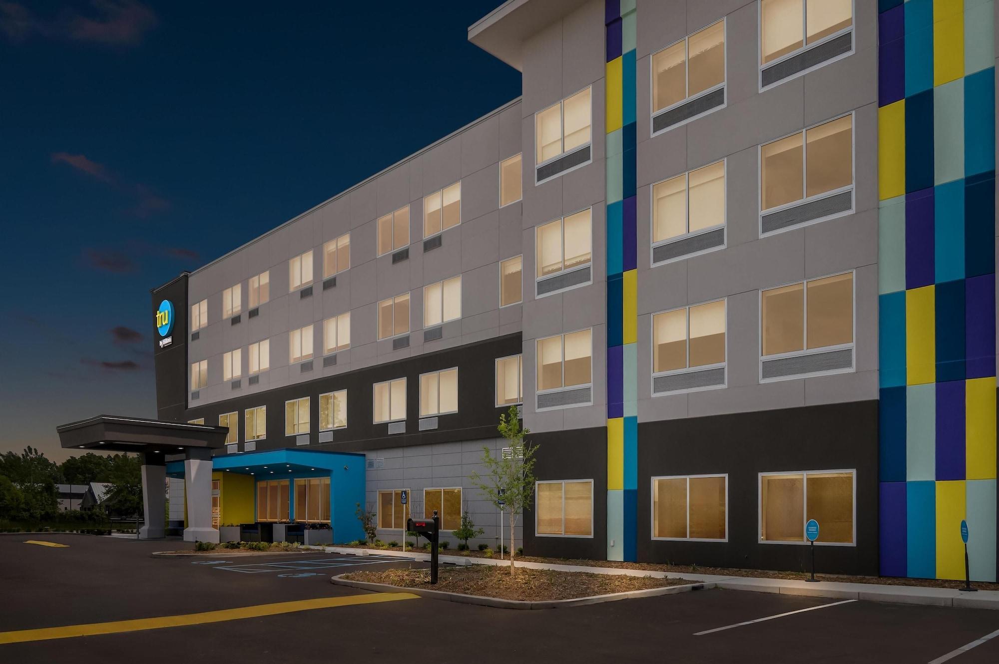 Vista Exterior Tru By Hilton Holland, Mi