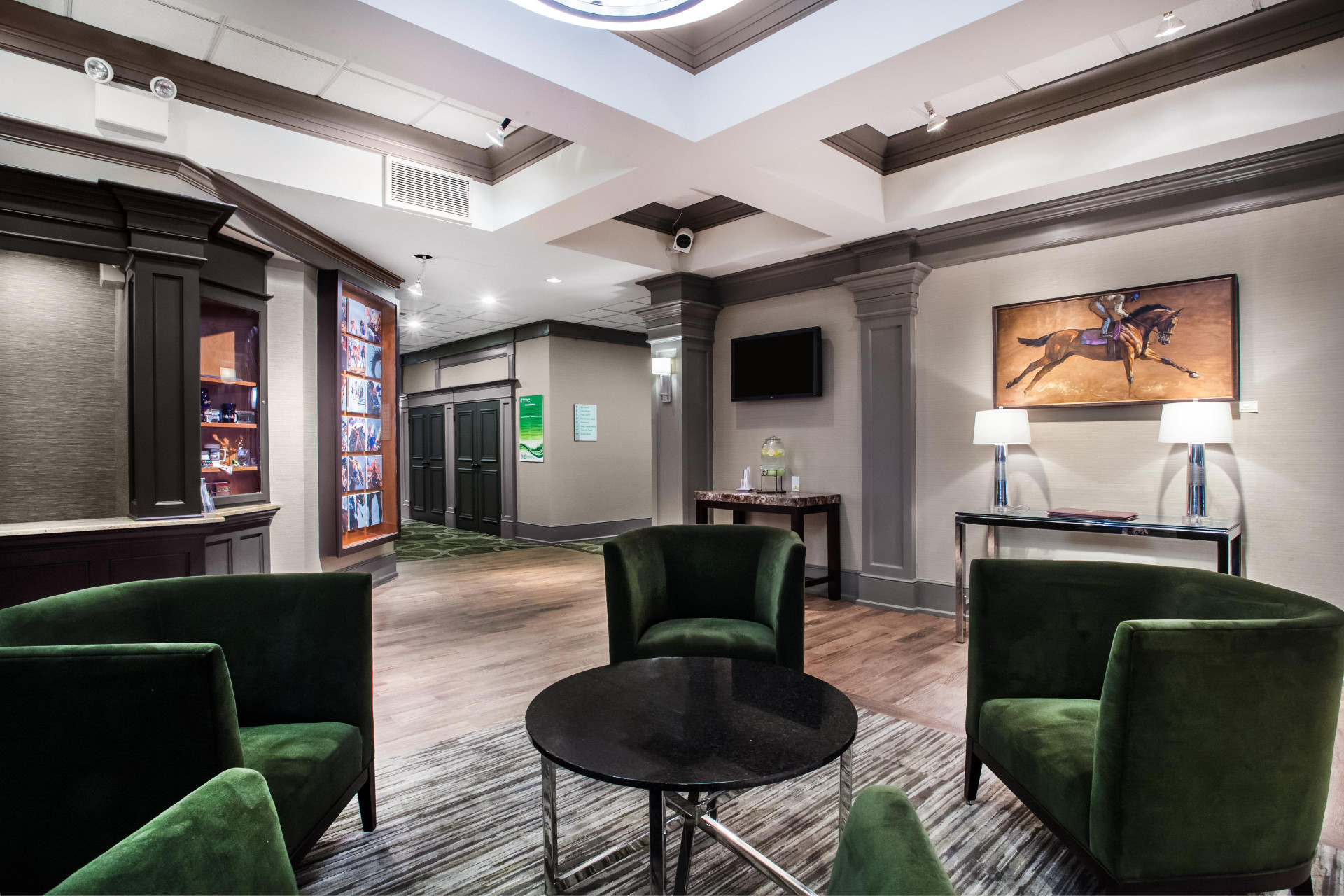 Vista Lobby Holiday Inn Saratoga Springs by IHG