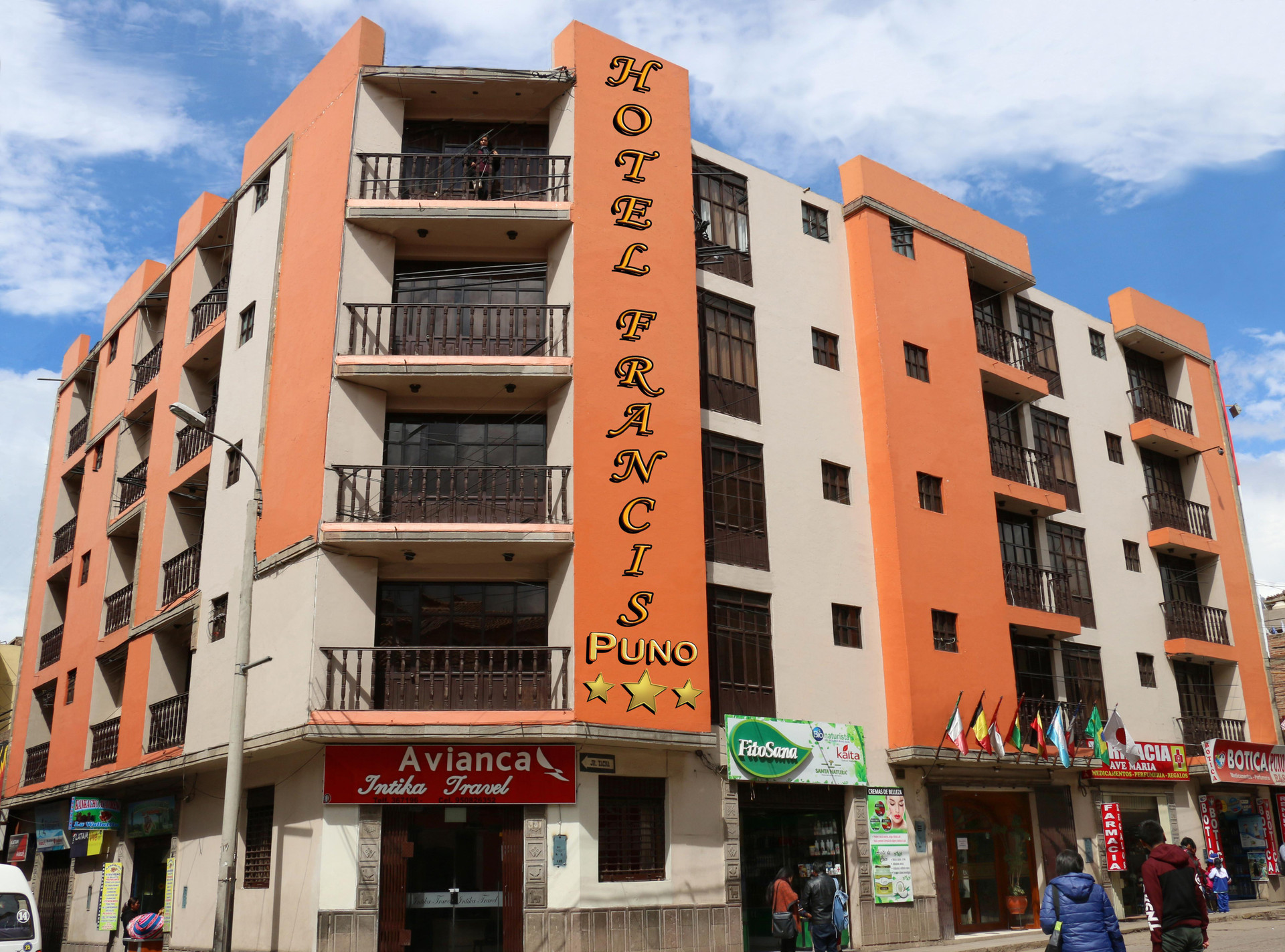 Vista Exterior Francis Puno Hotel