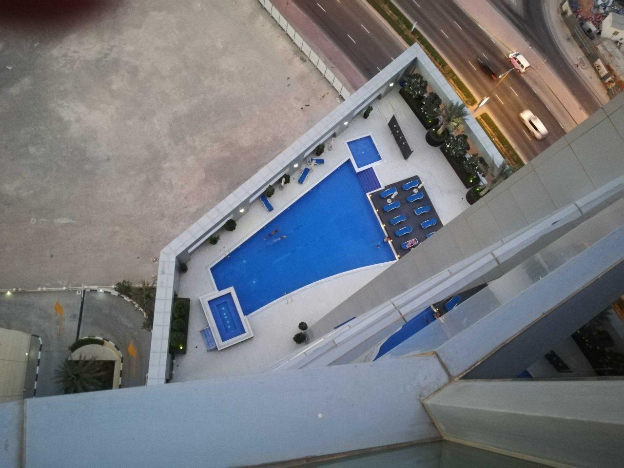 Vista Piscina Room in Apartment - Master Room In Dubai Marina