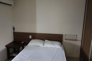 Alquiler Vacacional - Furnished apartment next to Flamboyant Shopping Mall.