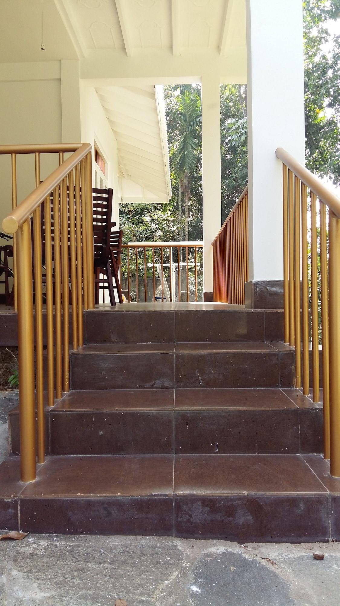 Restaurant White House