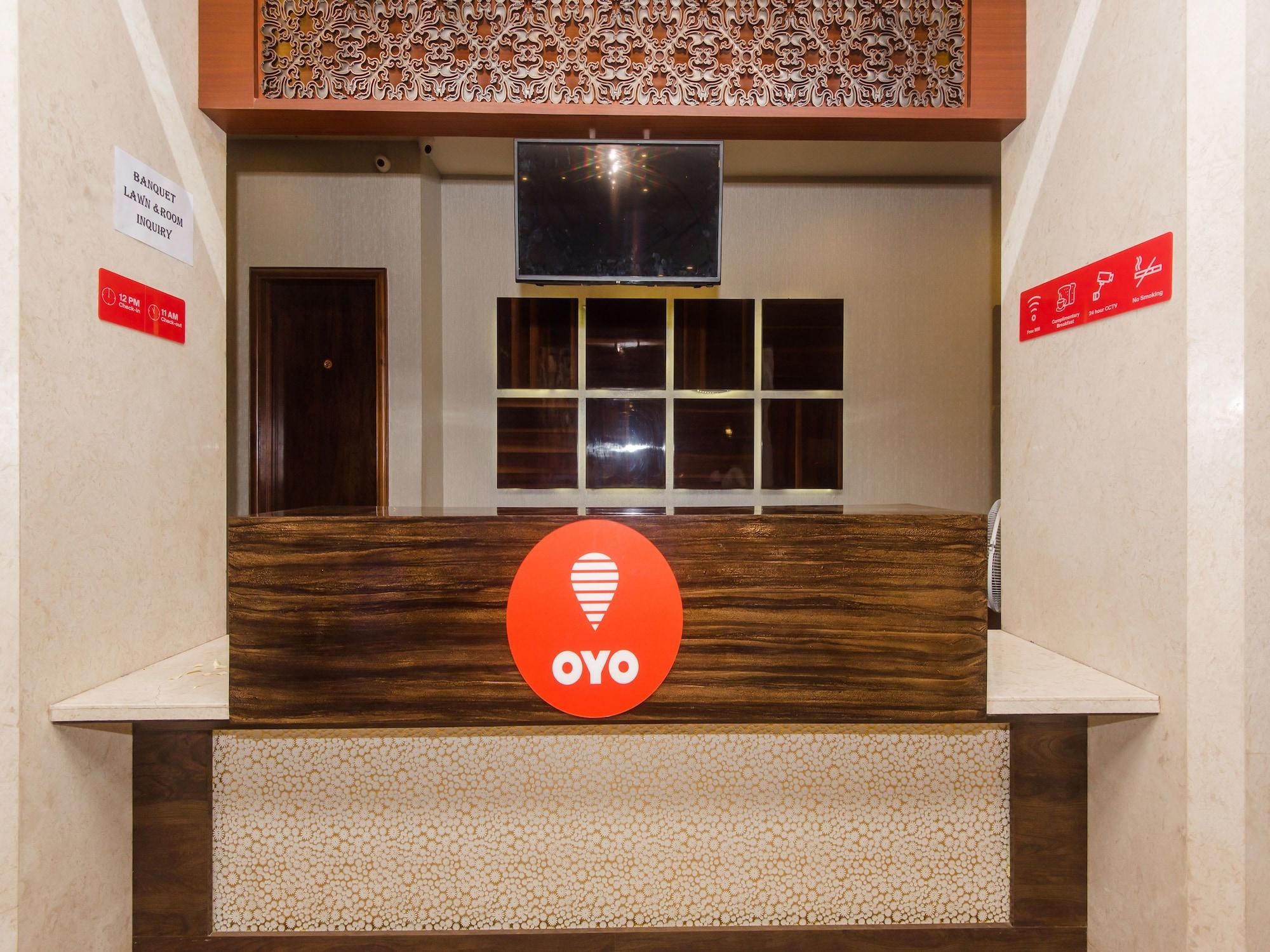 Vista Lobby OYO 14699 Hotel Nakshatra Regency