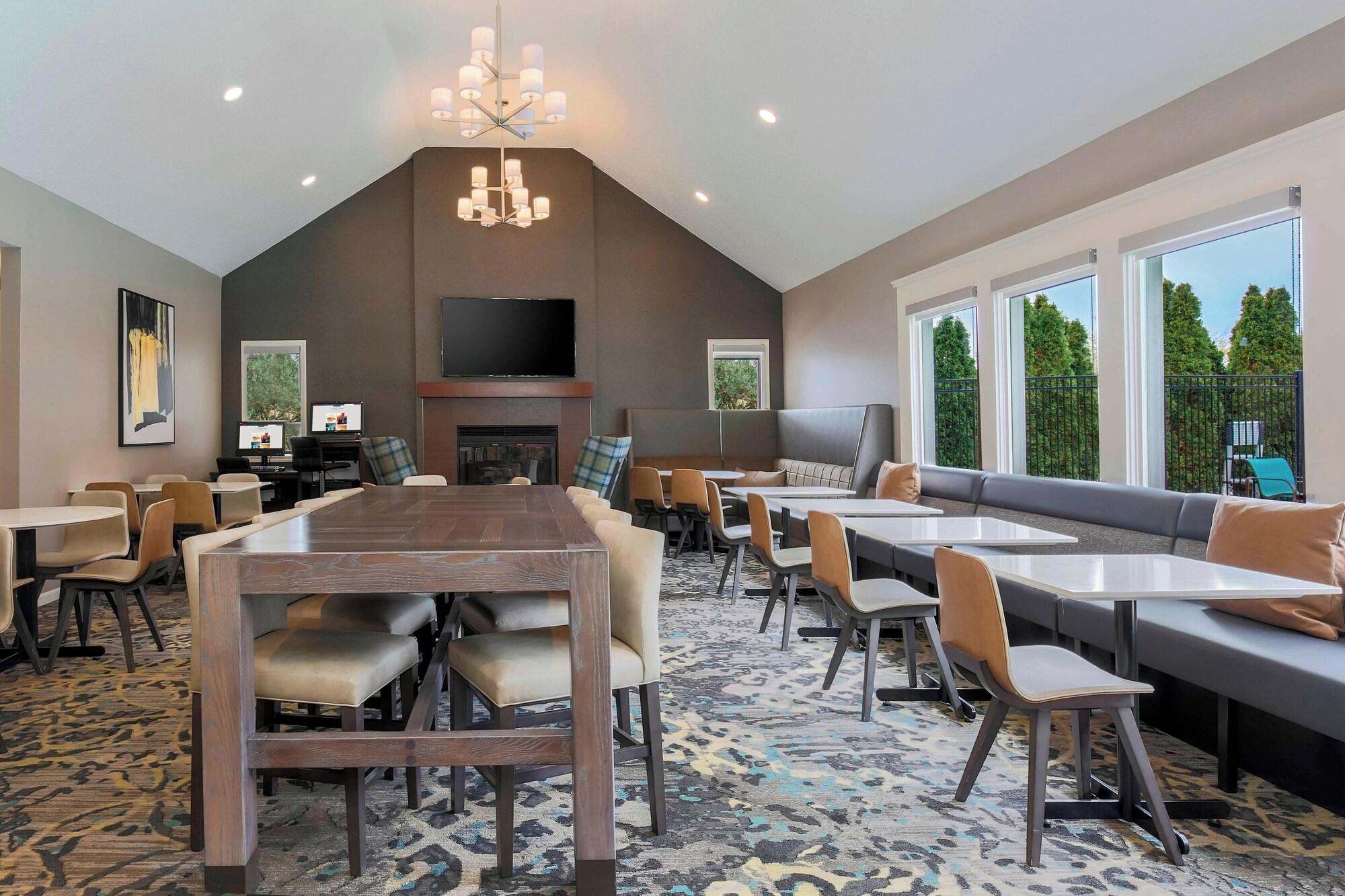 Vista Lobby Residence Inn by Marriott Boston North Shore/Danvers