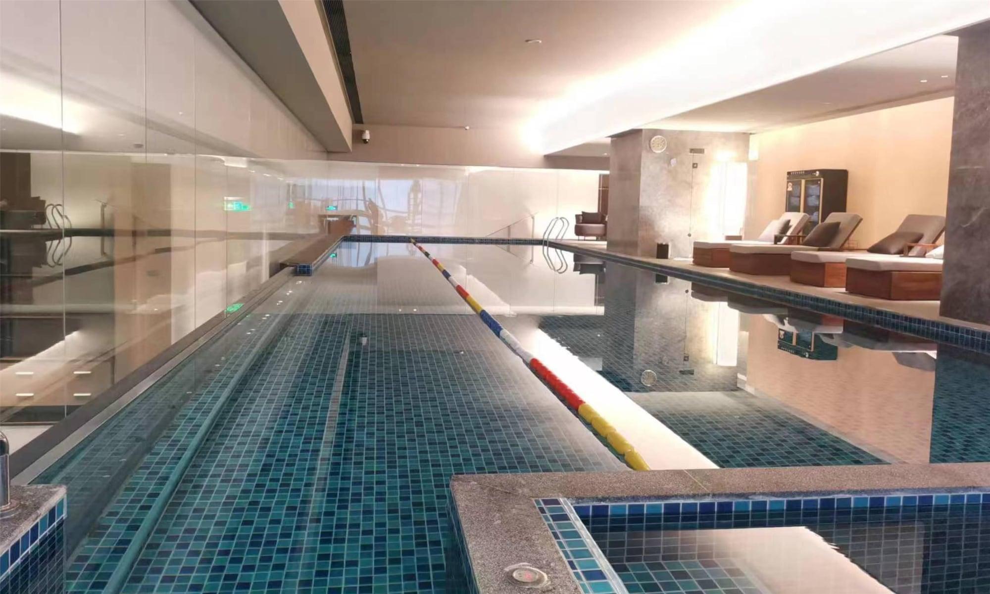 Vista Piscina DoubleTree by Hilton Hotel Chongqing Nan'an
