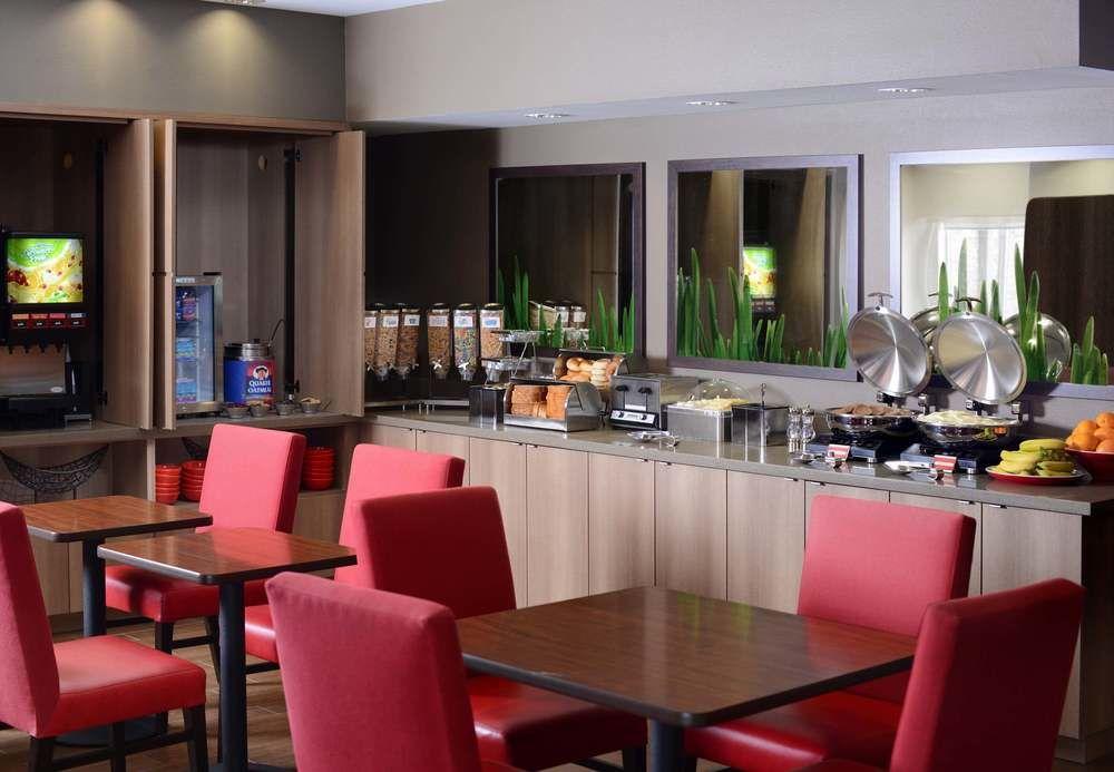 Restaurante Towneplace Suites by Marriott Houston Galleria Area