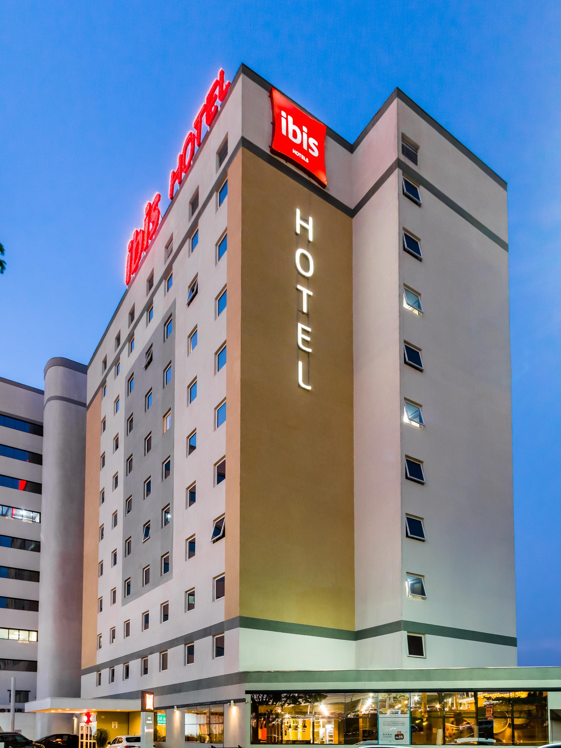 Vista Exterior ibis Marilia