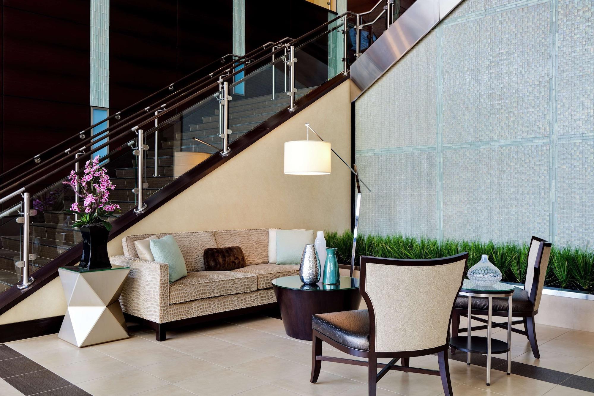 Vista Lobby Hilton Garden Inn Washington DC/U.S. Capitol