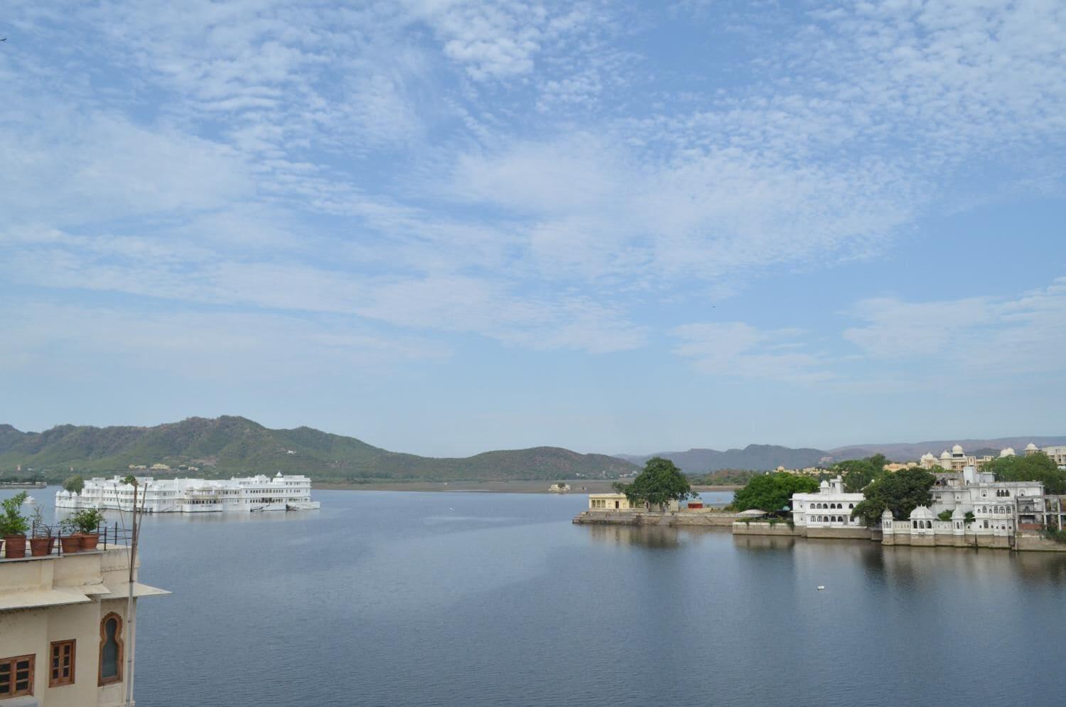 Varios Hotel Raj Niwas