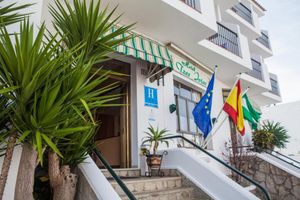Alojamiento - Hotel Tres Jotas
